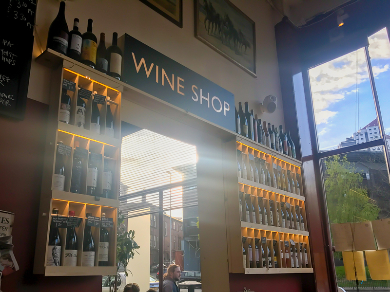 170430 The Reliance Bar Review Wine Shop