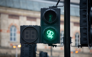 2018 08 21 Pride Pedestrian Lights 2