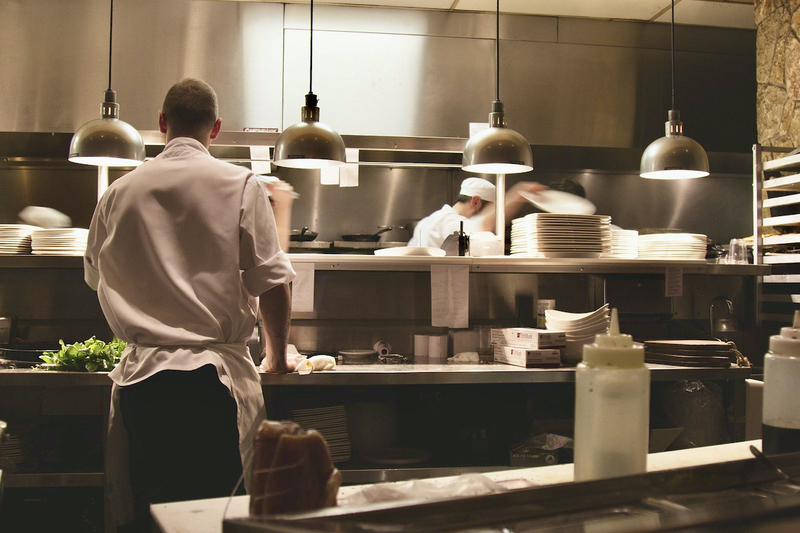 Uk Hospitality Tipping Laws Change Chefs Restaurant Staff