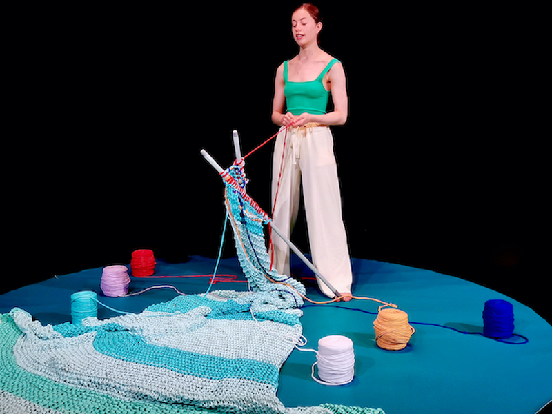 She Seeks Out Wool Performance Image With Sophie Ablett Which Will Be Part Of The Synagogue Nights Programme At Manchester Jewish Museum