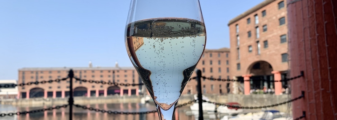 Lerpwl Albert Dock Liverpool Seafood Oysters Summer Terrace Champagne