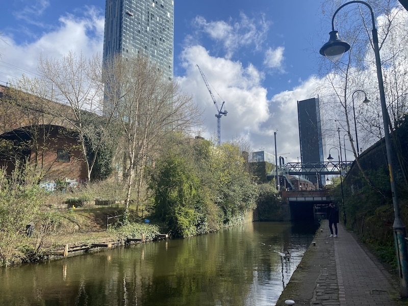 The Rochdale Canal By The Hilton Hotel 2022
