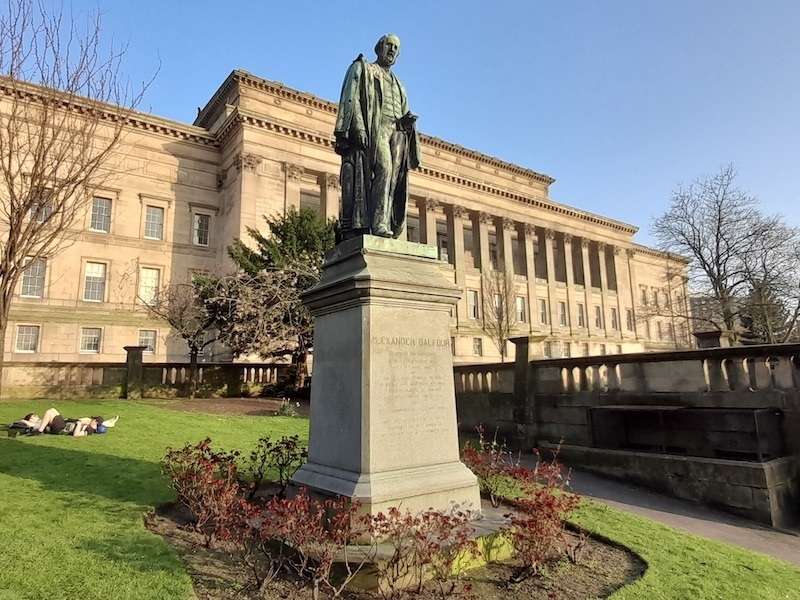 Alexander Balfour Liverpool Statues