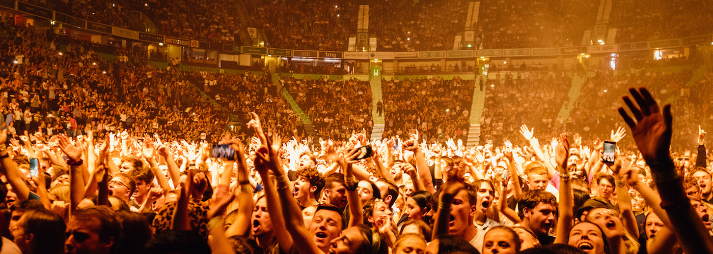 Crowd Ao Arena Manchester Which Is Hosting A 90S Pop Festival In October