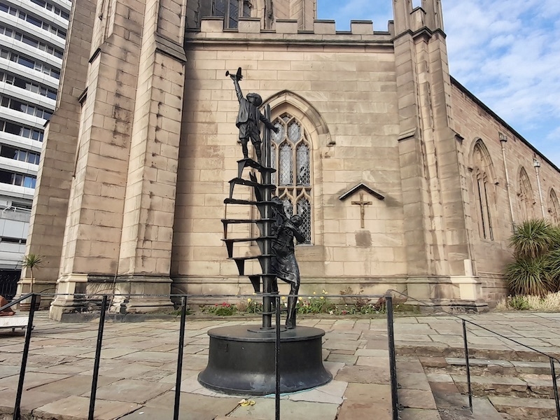 Liverpool Statues Blitz St Nicks Church