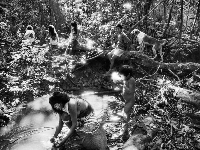 Indiens Marubo Vallée De Javari État D’ Amazonas Brésil 1998 © Sebastião Salgado
