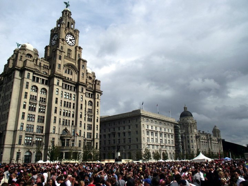 Liverpool Pride Pier Head 2011 Photo Va