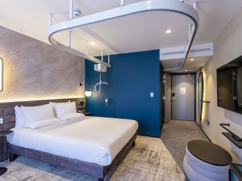 Novotel Liverpool Paddington Village Hotel Accessible Room With Full Hoist