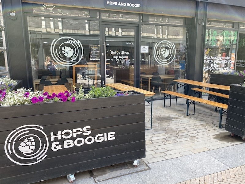 Exterior Of Hops And Boogie In Sale