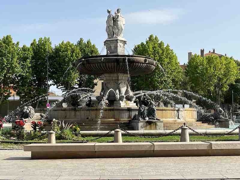 Aix Rotonde Fountain