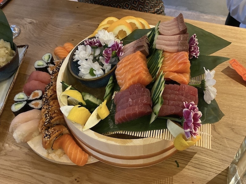 Zumuku Omakase Sushi Sharing Platter With Sashimi New Century Hall Food Vendors 2022