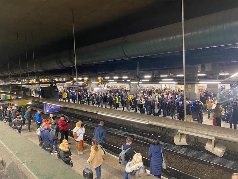 Crowds On The Platform In Manchester Avanti Trains Timetable