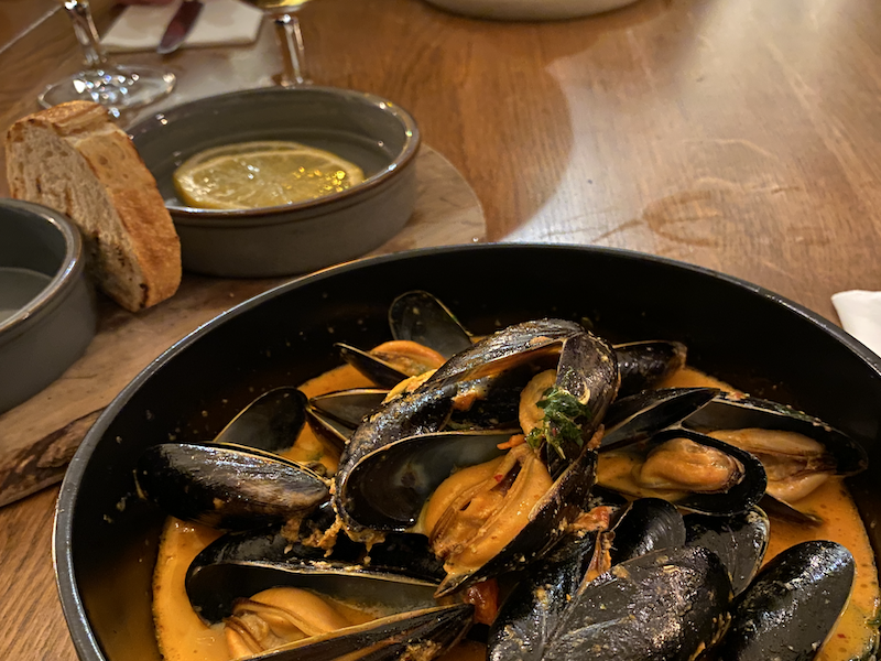 Mussels With Red Thai And Coconut Sauce The Grapes Hotel Best Things To Eat In Manchester Decmeber 2022