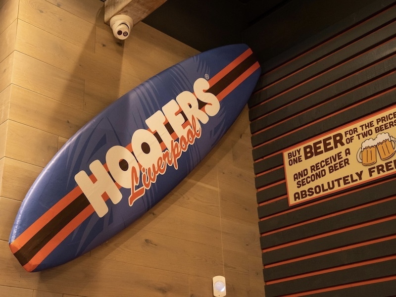 Hooters Board