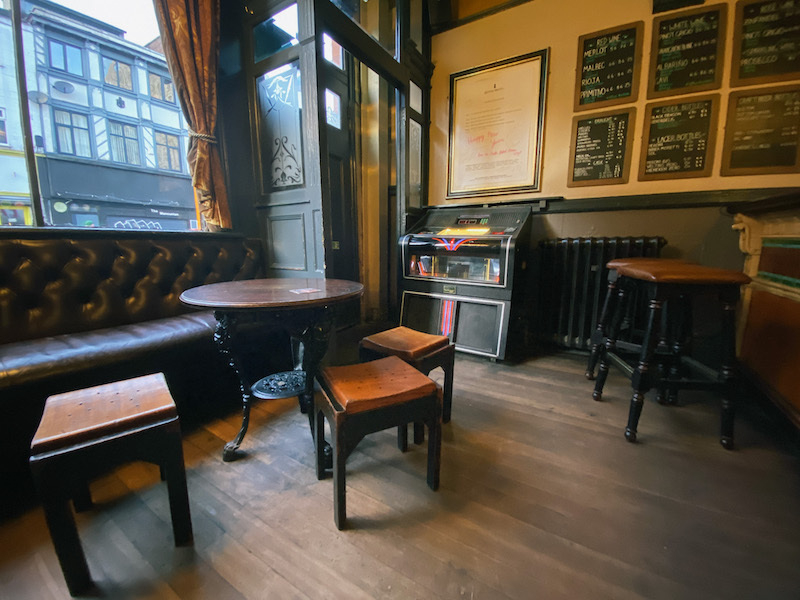 A Wide View Of The Jukebox In Castle Hotel Pub Manchester
