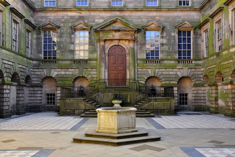 Lyme Hall At Lyme Park The Lovely Courtyard