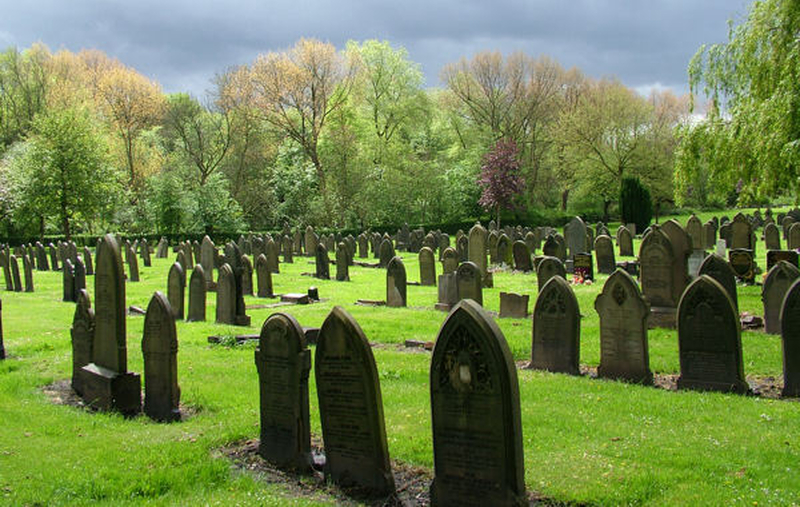 Philips Park Cemetery  Geograph Org Uk  1294952