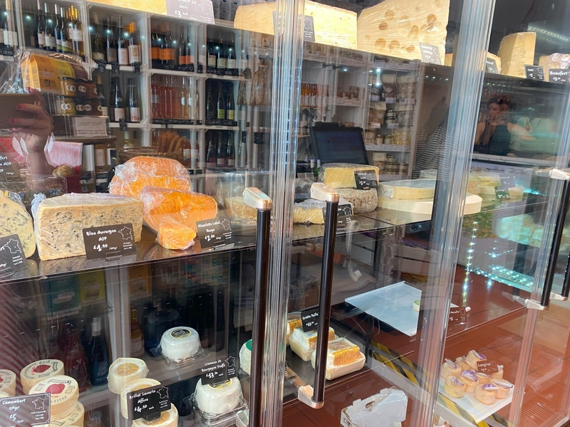 Cheese Shelves – Petit Paris