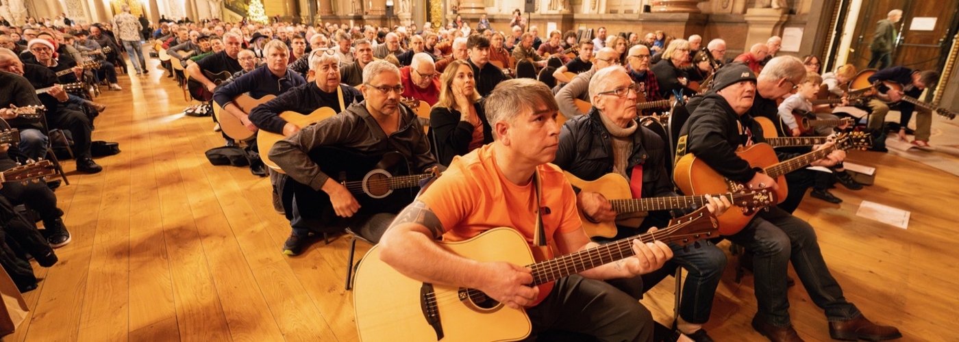 2025 10 21 The Florrie Gig Guitar In St George S Hall Liverpool 03 12 24 John Johnson 16 2