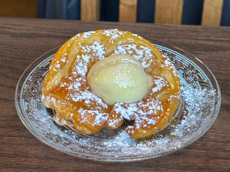 2025 11 05 Horse And Jockey Apple Tart