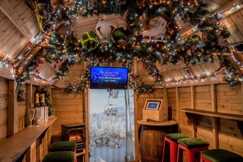 2025 11 12 Bar Hutte Inside