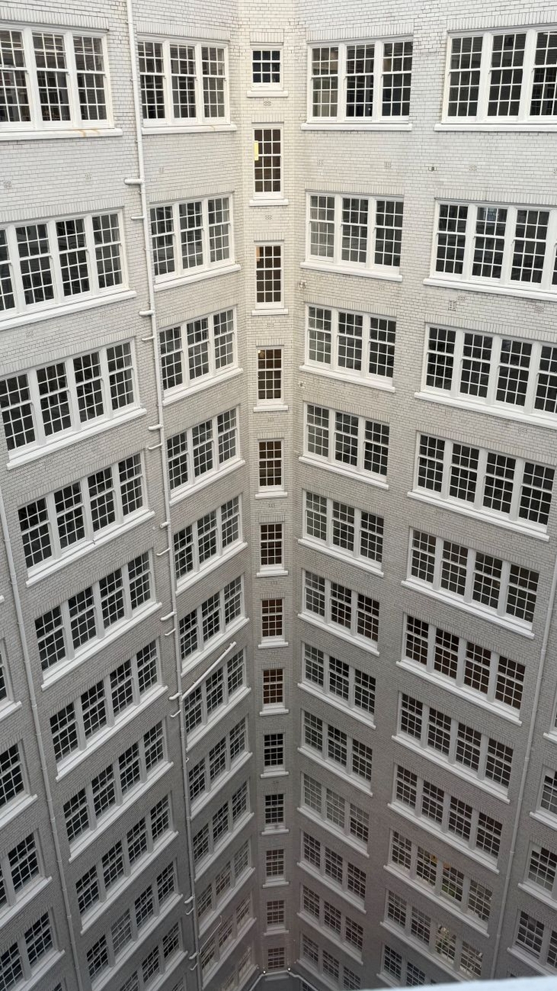 2025 11 14 Sunlight House Light Well