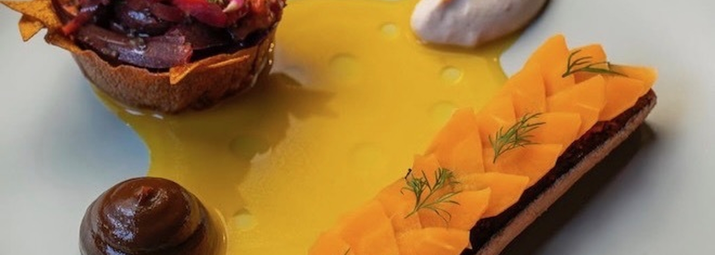 2025 11 03 Another Hand Carrot