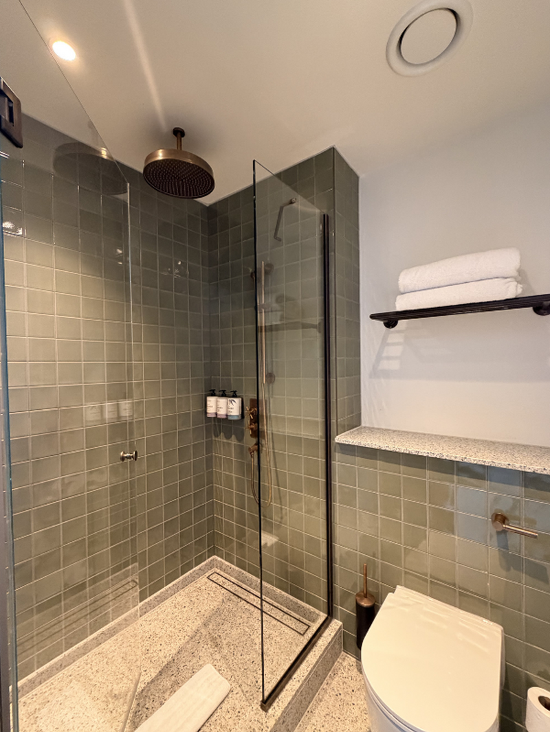 2026 04 05 Mollies Bathroom