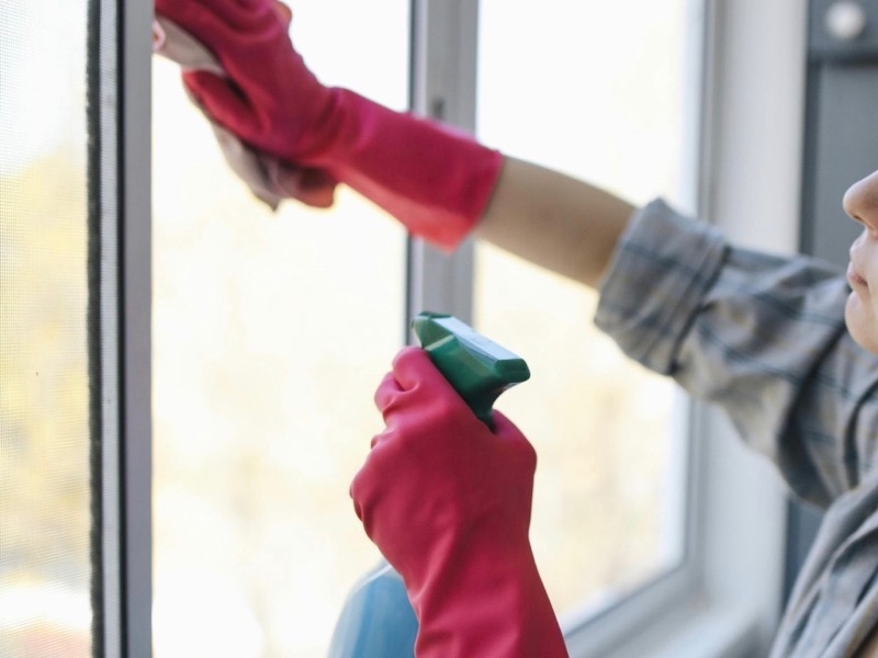 2026 05 01 Cleaning Pexels Polina Tankilevitch 4440537