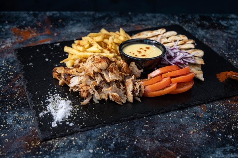 2026 05 20 Laros Chicken Gyros Box