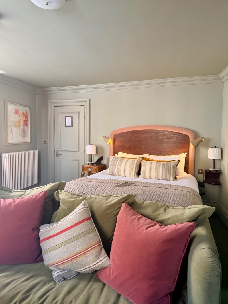 2026 05 29 White Hart Hotel Rooms 1