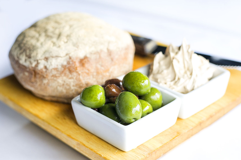 20170322 Owens Bread Olives