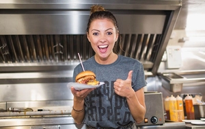 Almost Famous Indy Man Beer Con