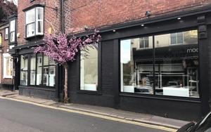 20170407 Mughli Knutsford Exterior