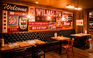 Welcome To Wilmslow American Stye Sign At The New Hickorys Smokehouse In Cheshire 1200 800