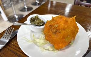 Beef Stuffed Papa Before Cutting Open At San Juan Stockport
