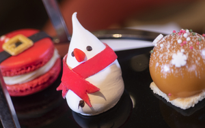 2019 12 12 The Lowry Festive Afternoon Tea Sweet Treats