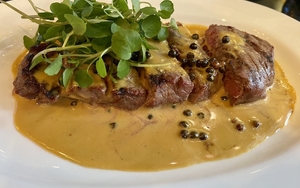 2023 06 26 La Brasserie La Brasserie  Steak Au Poivre Thumbnail