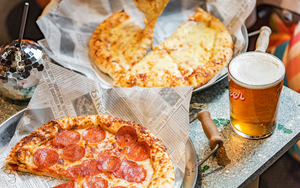 Moxy Hotel Spinningfields Midnight Feasts Pizza Launch 2022