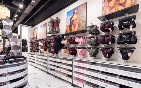 2025 09 22 Boux Arndale 280825 098