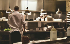 Uk Hospitality Tipping Laws Change Chefs Restaurant Staff