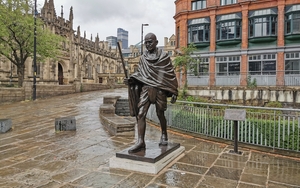 2020 06 12 Statues Gandhi