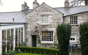 Lenclume Exterior