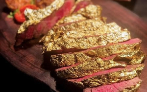 Bavette Steakhouse Woolton Restaurant 24K Tomahawk Gold Steak Gold Leaf