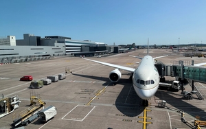 Manchester Airport Fights Back 2