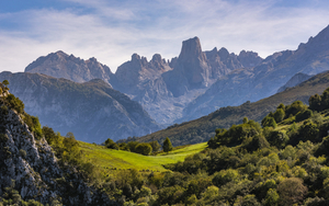 Picu Urriellu Subiendo De Carrena A Asiegu Original 1 Scaled