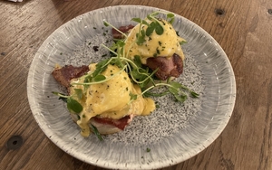 2023 12 08 Feel Good Club Review Thumbnail