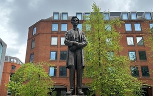 Abraham Lincoln Statue 2