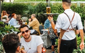 2023 06 16 The Black Friar Terrace