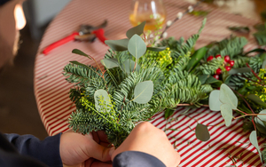 0121 Bluecoat Print And Wreath Making Web 5487